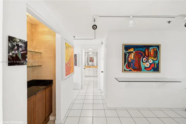 Key Colony I - Tidemark #641 image #20