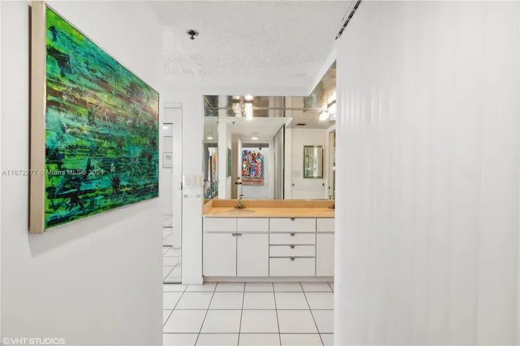 Key Colony I - Tidemark #641 image #29