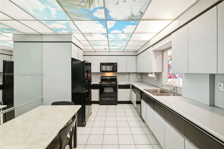 Key Colony I - Tidemark #641 image #40