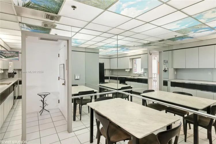 Key Colony I - Tidemark #641 image #42