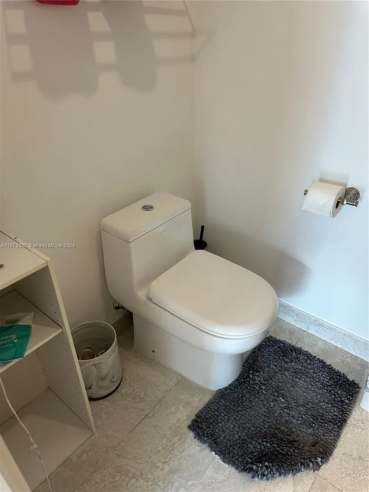 Aria on the Bay #4902 image #13