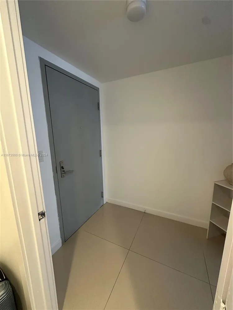 Aria on the Bay #4902 image #36