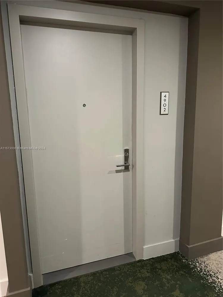 Aria on the Bay #4902 image #9