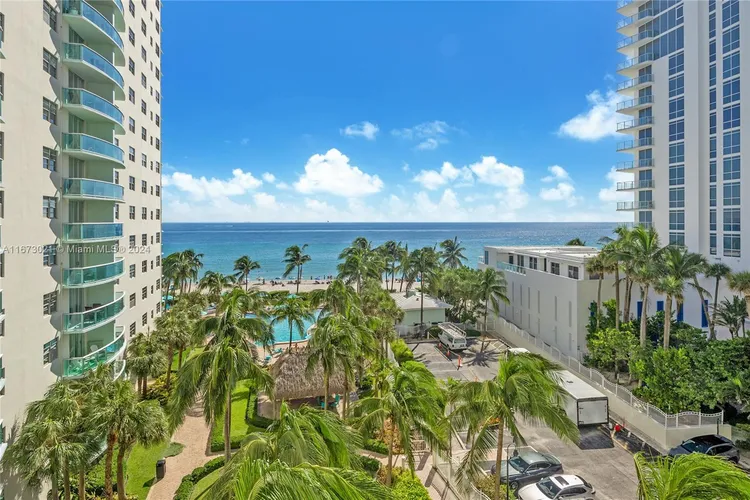 The Tides On Hollywood Beach #6M image #10