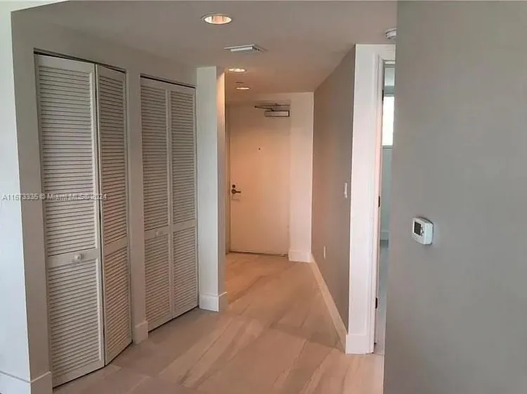 O'Residences #PH-905 image #11