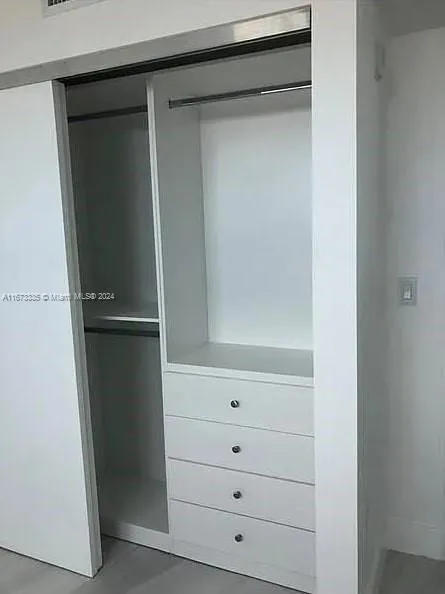 O'Residences #PH-905 image #8