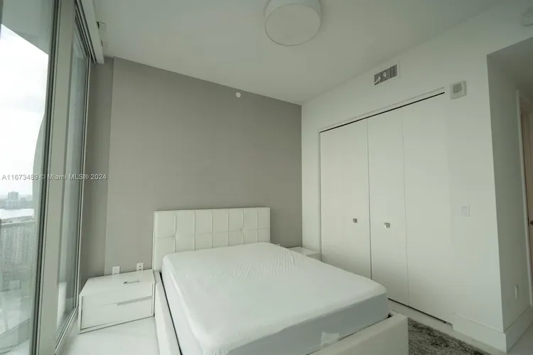 Jade Signature #3303 image #18