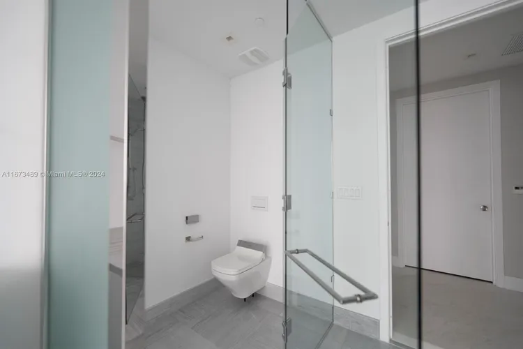 Jade Signature #3303 image #34