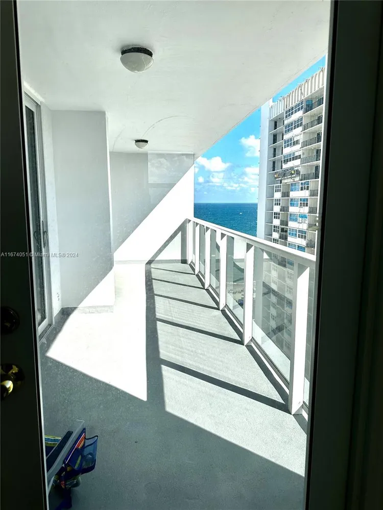 La Mer Estates #PH1 image #26