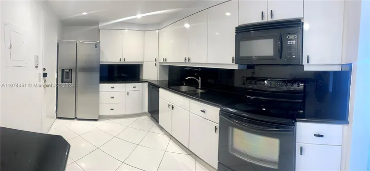 La Mer Estates #PH1 image #27