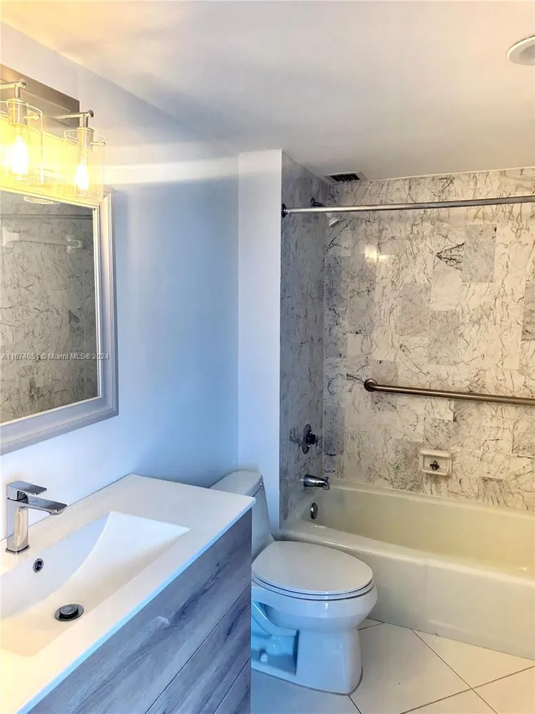 La Mer Estates #PH1 image #36