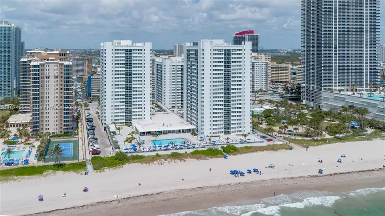 La Mer Estates #PH1 image #51