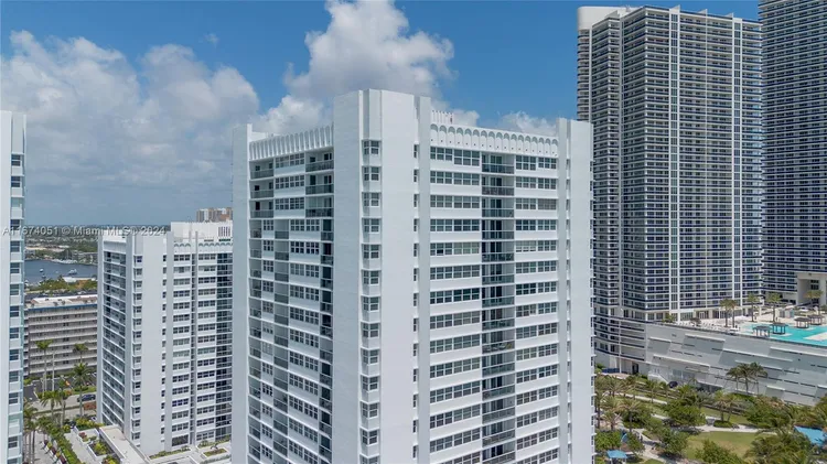 La Mer Estates #PH1 image #53