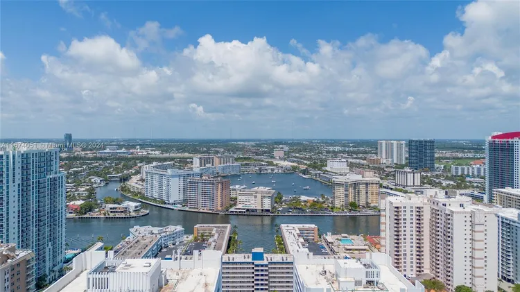 La Mer Estates #PH1 image #54