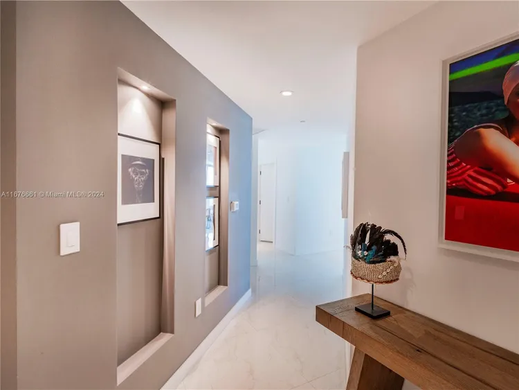 Dua Miami (SLS Hotel and Residences) #2901 image #9