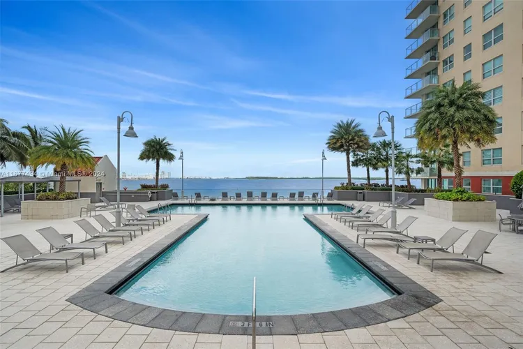 The Mark #2510 image #14