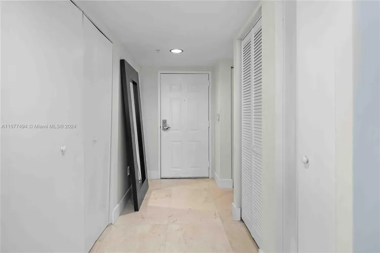 The Mark #2510 image #17