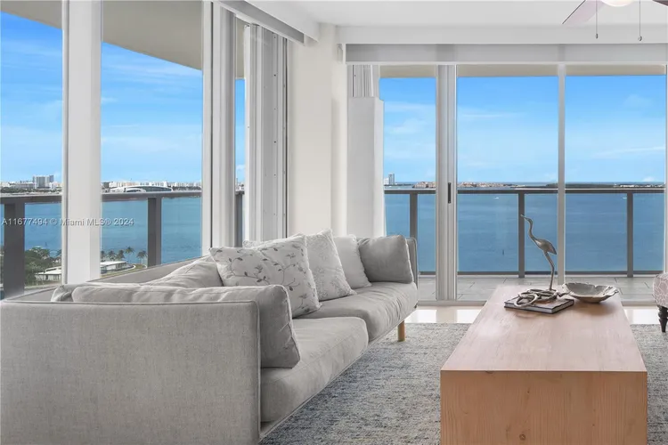 The Mark #2510 image #20