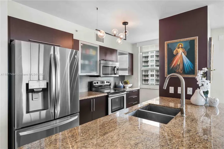 The Mark #2510 image #7