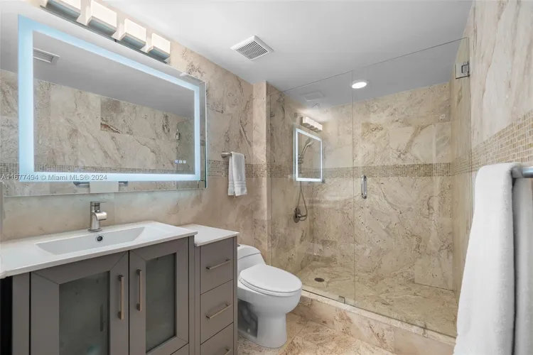 The Mark #2510 image #9