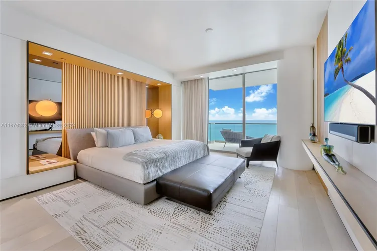 Oceana Bal Harbour #2306 image #10