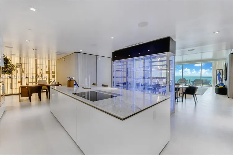 Oceana Bal Harbour #2306 image #6