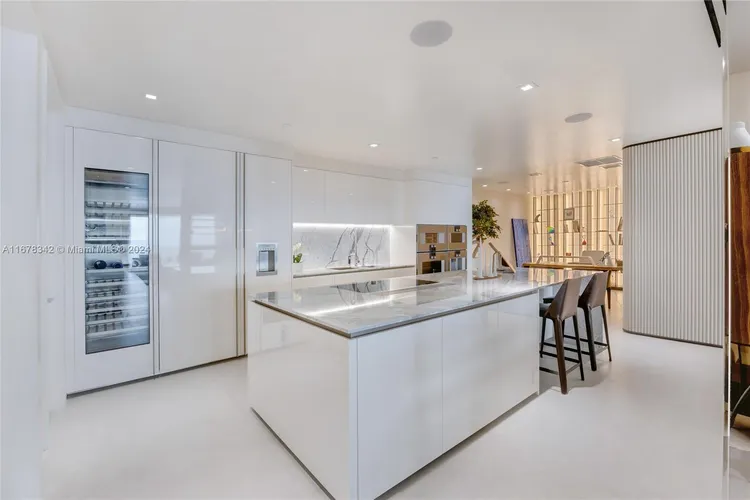 Oceana Bal Harbour #2306 image #7