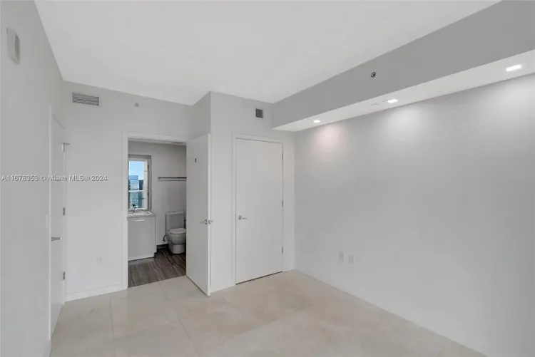 1010 Brickell #3504 image #30