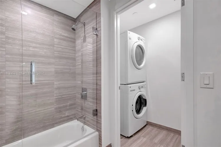 1010 Brickell #3504 image #8