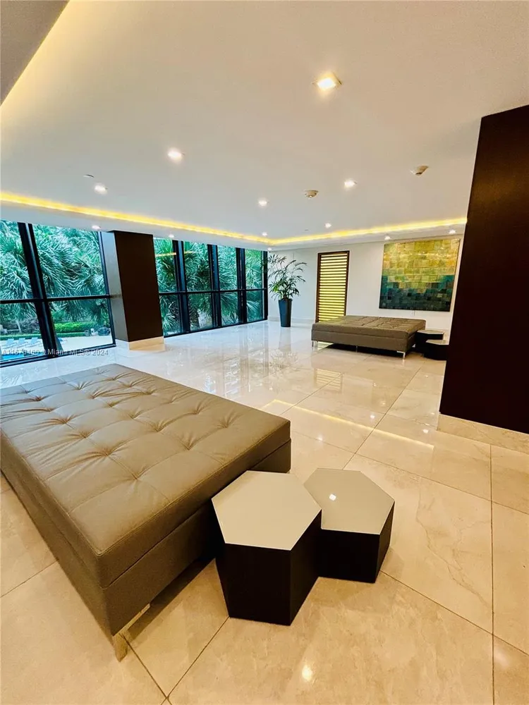 Brickell Key II #1001 image #21