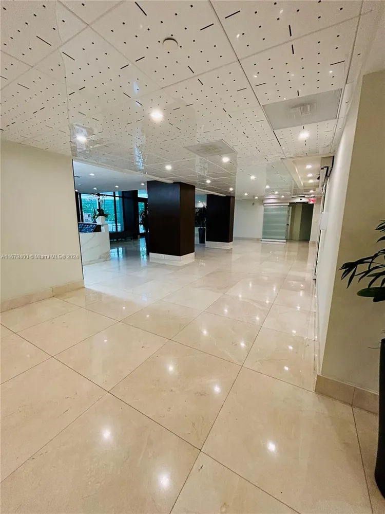 Brickell Key II #1001 image #22