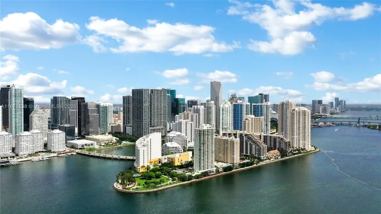 Isola #1414 image #23