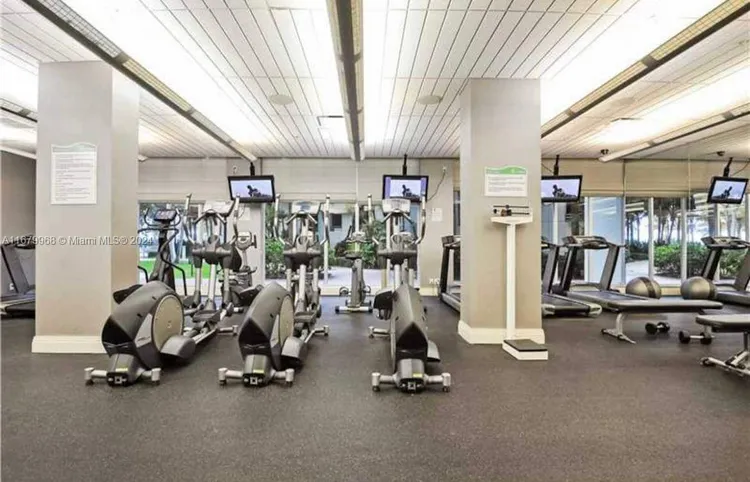 The Tides On Hollywood Beach #7H image #19