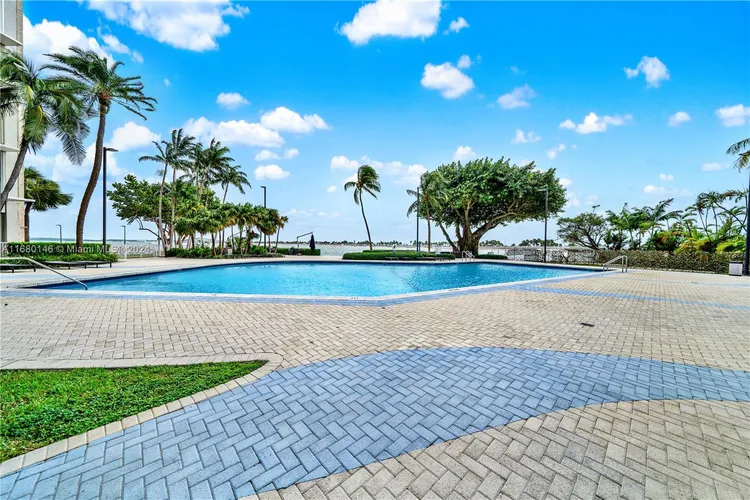 Brickell Townhouse #17G image #32
