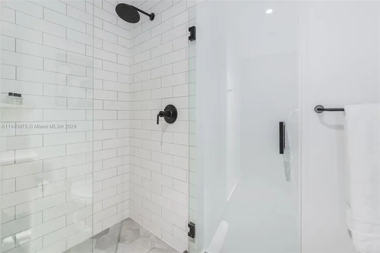 The Elser Hotel & Residences #2007 image #12