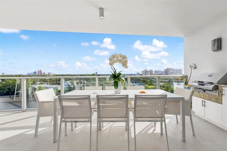 Riva Fort Lauderdale #801 image #11
