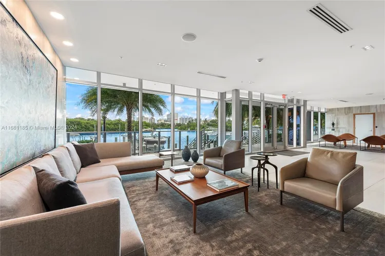 Riva Fort Lauderdale #801 image #44