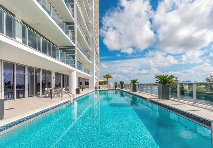 Riva Fort Lauderdale #801 image #47