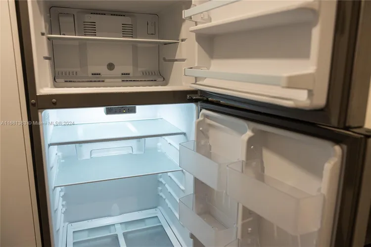 Four Ambassadors #1450 image #28