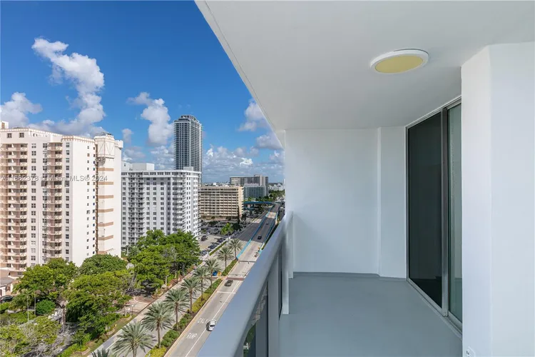 La Mer Estates #TS502 image #14