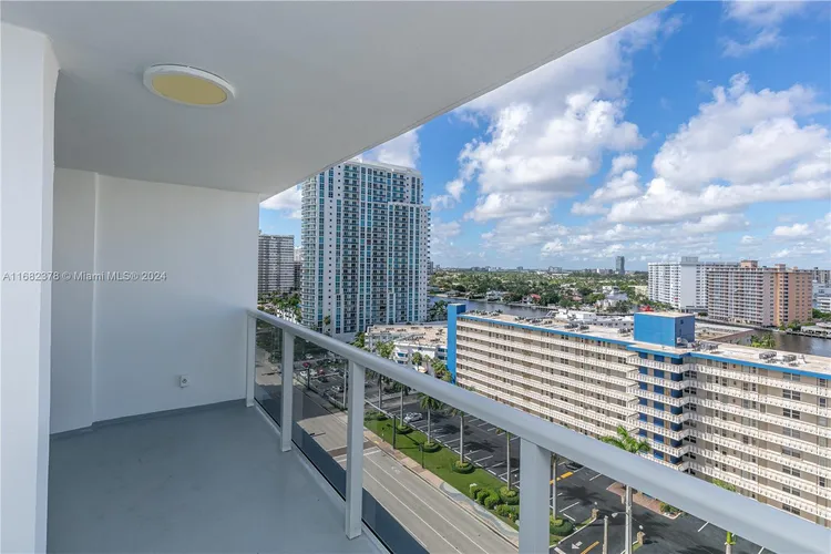 La Mer Estates #TS502 image #15