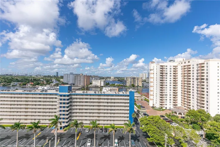 La Mer Estates #TS502 image #18