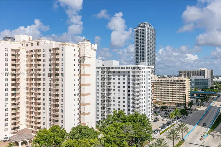 La Mer Estates #TS502 image #19