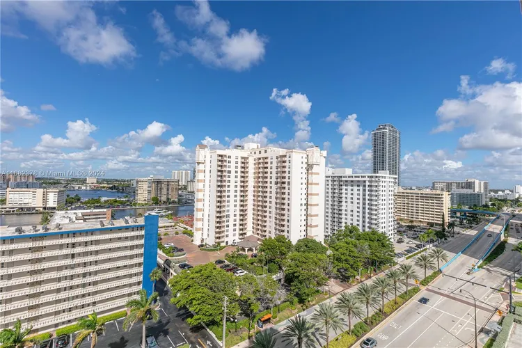 La Mer Estates #TS502 image #20