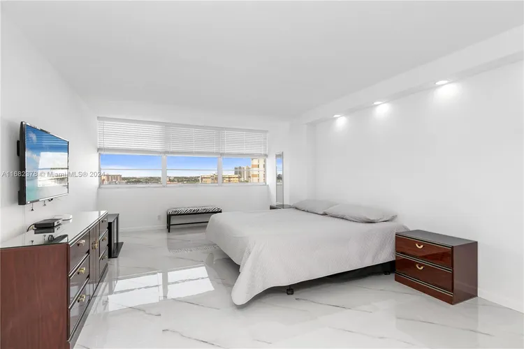 La Mer Estates #TS502 image #25