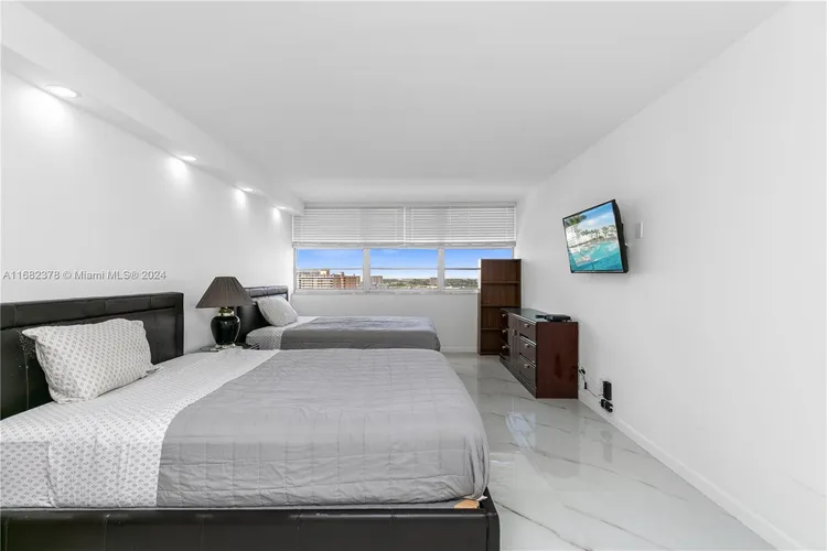 La Mer Estates #TS502 image #31