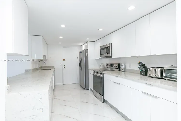 La Mer Estates #TS502 image #9