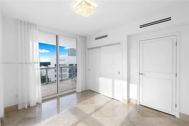 Mosaic #901 image #16