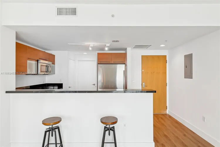 Vizcayne North Tower #2203 image #12