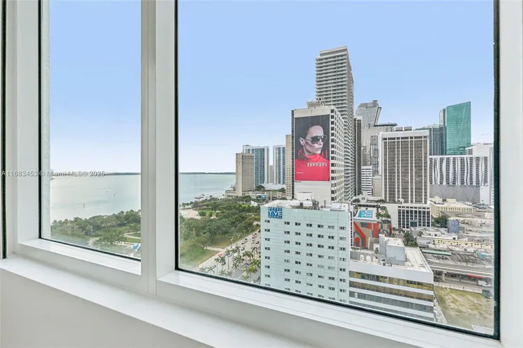 Vizcayne North Tower #2203 image #30